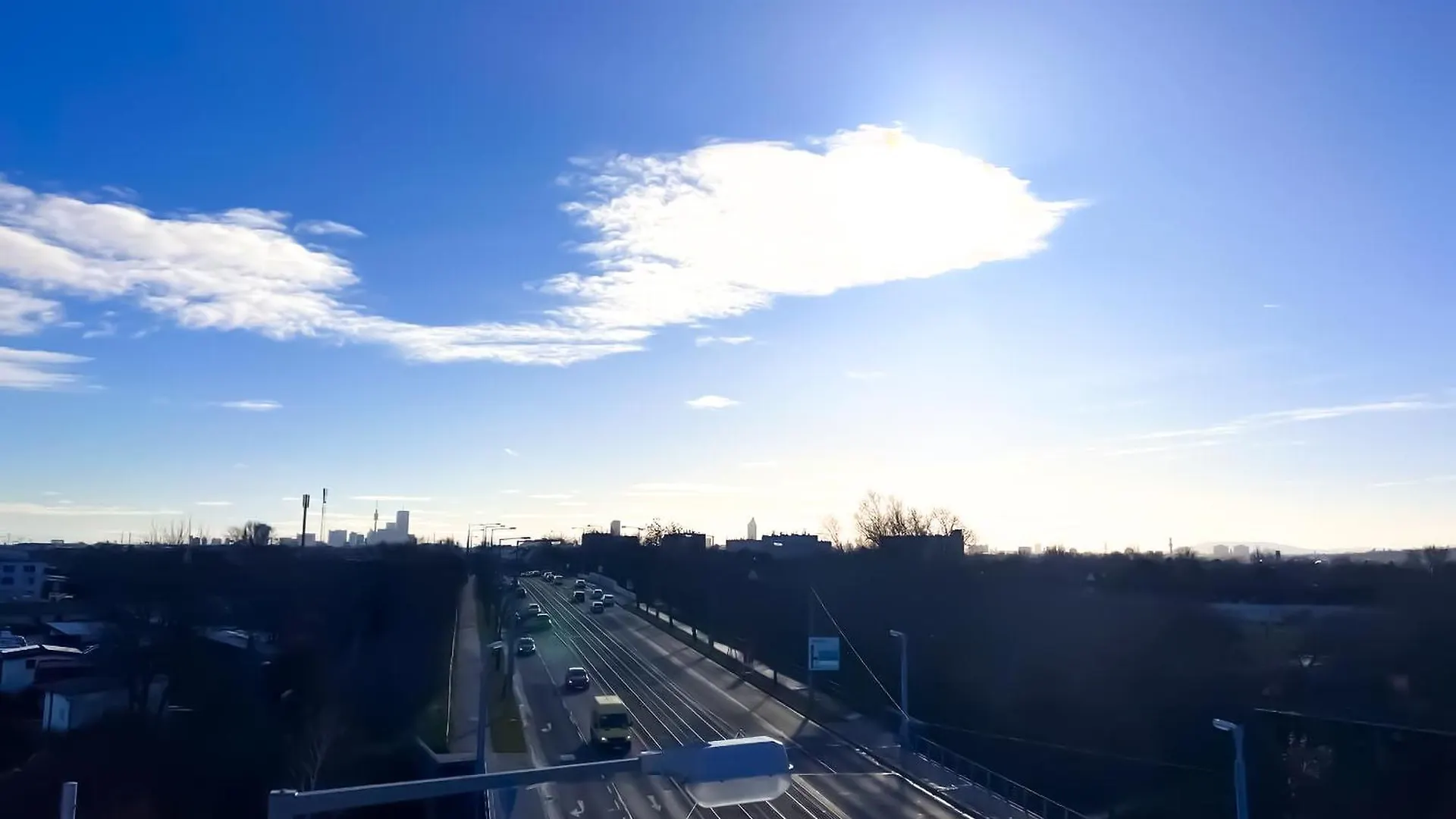 Modern Penthouse Apartment With Balcony & Free Parking Vienna Austria