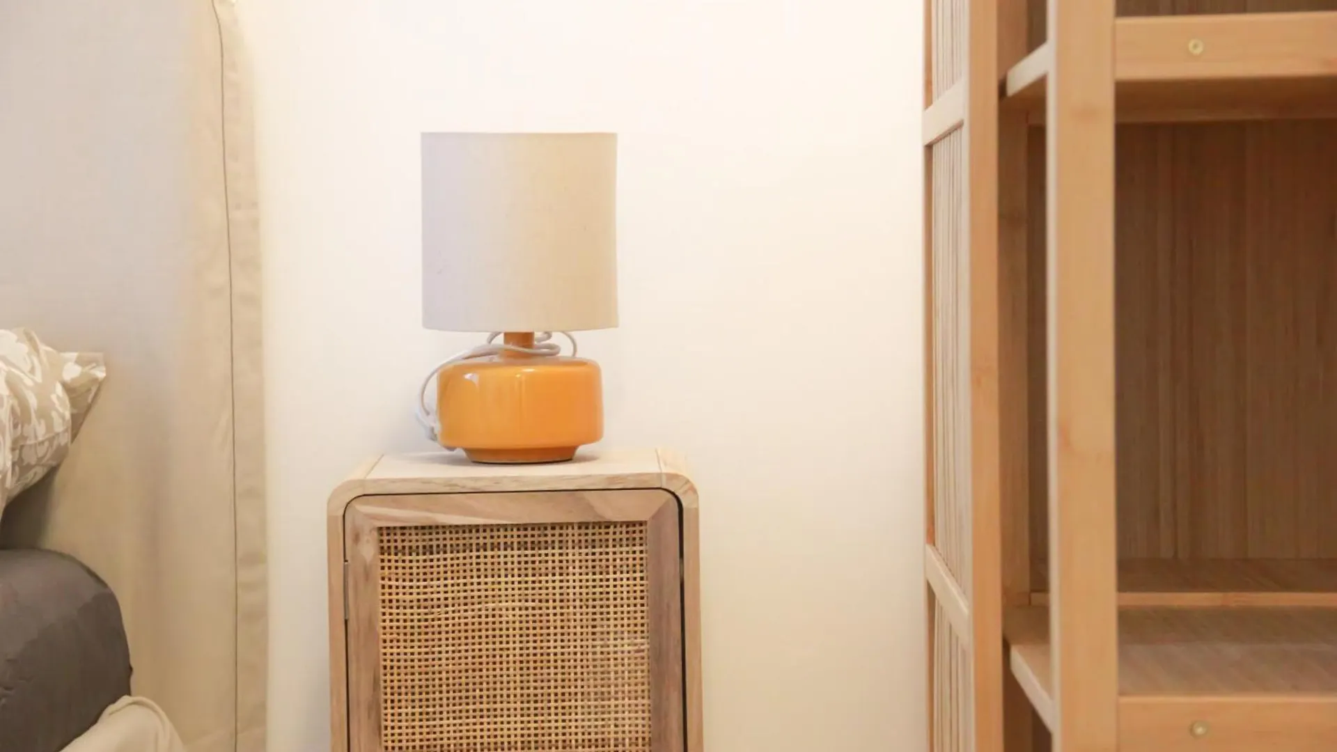 Modern Penthouse Apartment With Balcony & Free Parking Vienna Austria