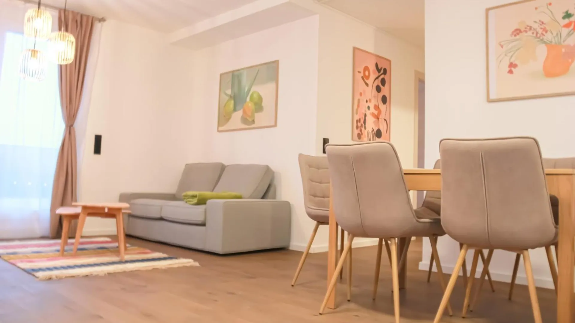 Modern Penthouse Apartment With Balcony & Free Parking Vienna